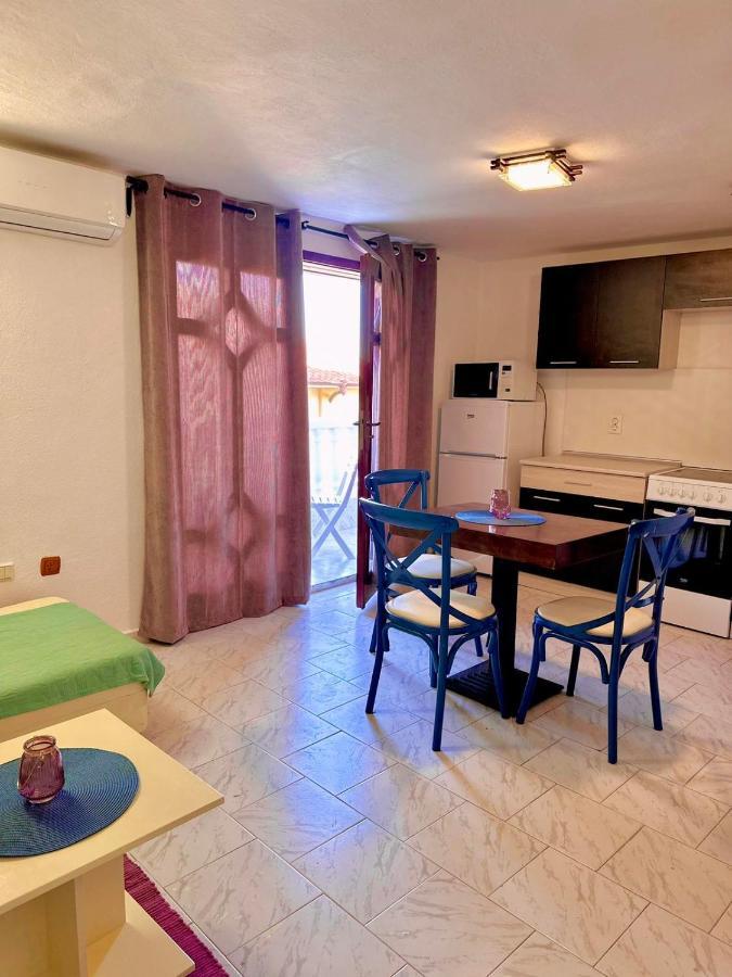 Вила Николета Hotel Sveti Vlas Exterior foto